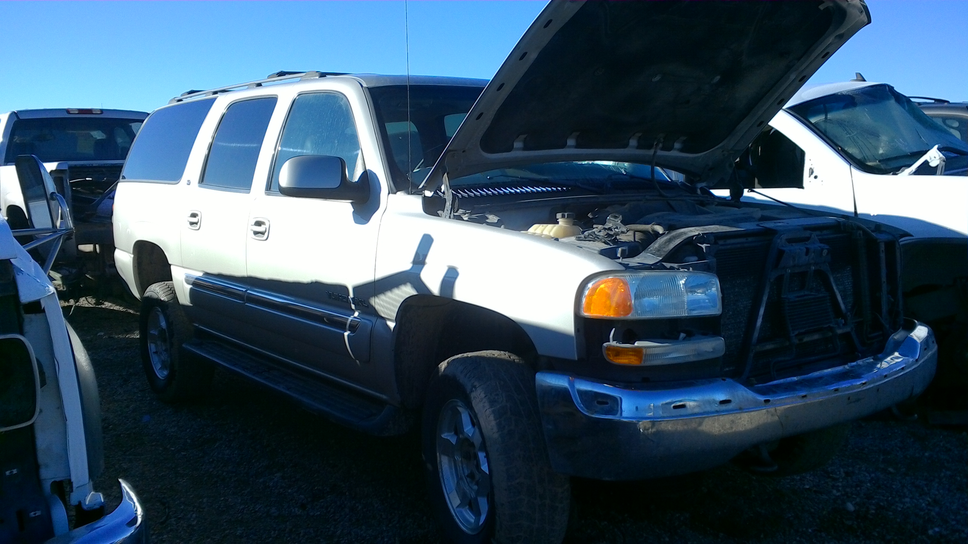 2004 GMC YUKON