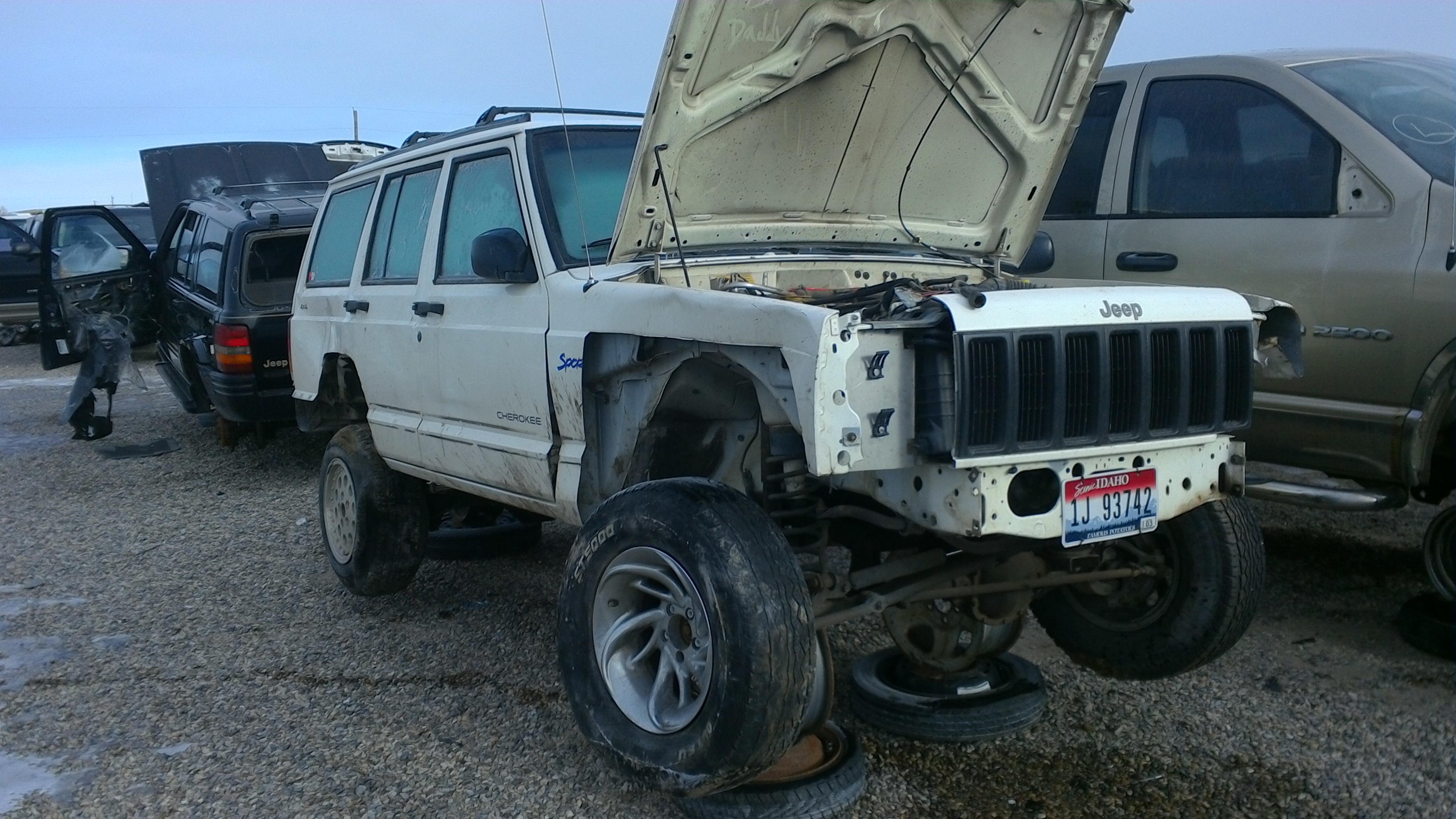 1997 JEEP CHEROKEE
